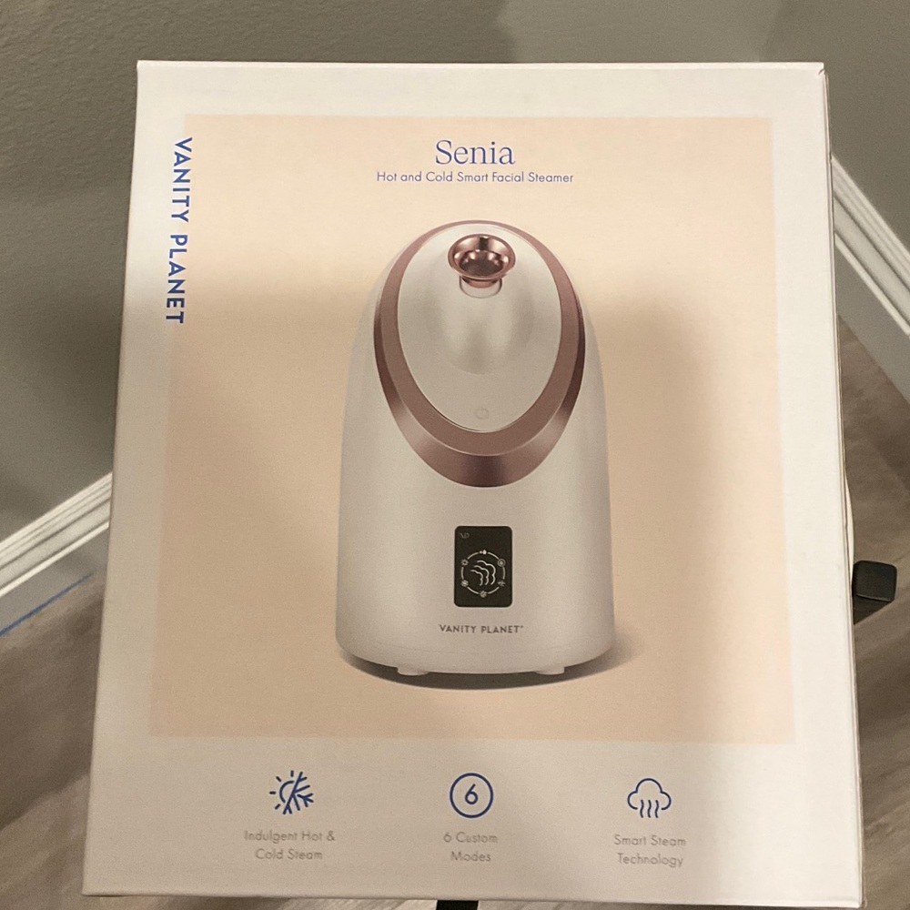 Vanity Planet Senia Hot and Cold Smart Facial Steamer - White and Gold NWOT